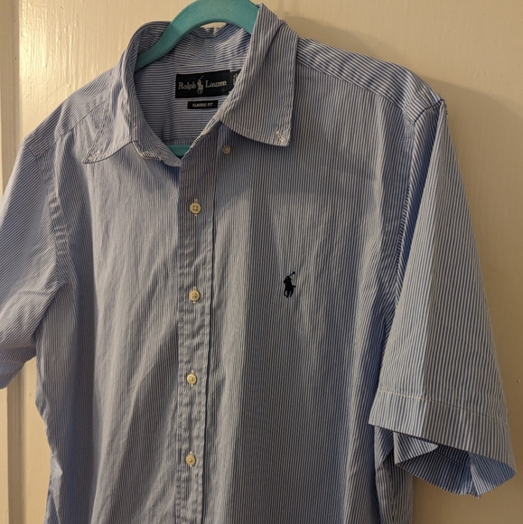 Ralph Lauren Classic Fit Button-Down Shirt - Picture 4 of 7